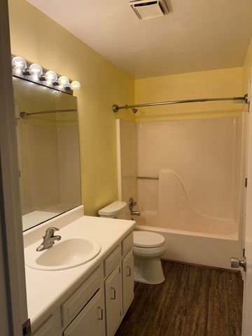 7318 Maple CT, Roanoke, VA 24018