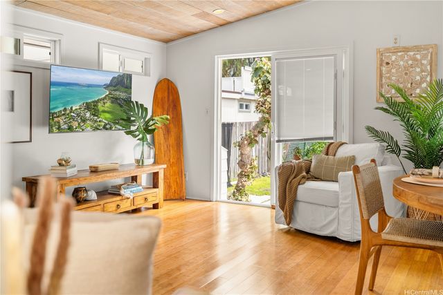 41-012 Wailea Street, Waimanalo, HI 96795