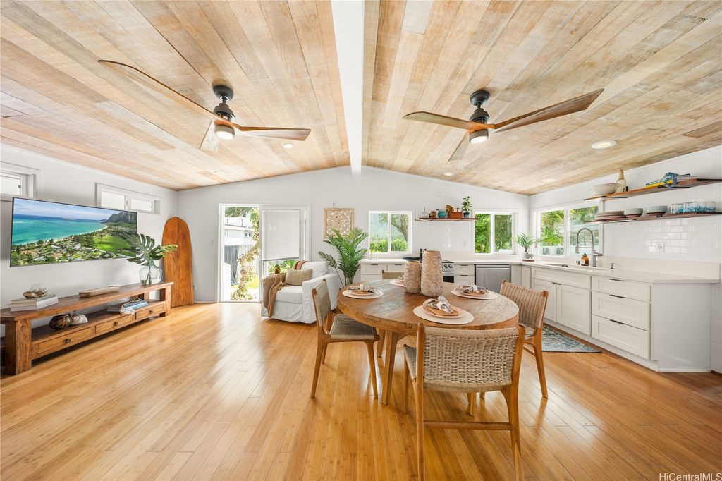 41-012 Wailea Street, Waimanalo, HI 96795