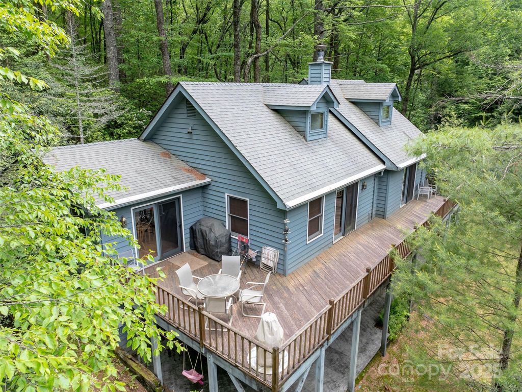 1396 W Christy Trail, Sapphire, NC 28774