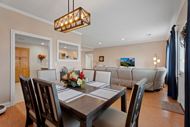 607 Saint Andrews Circle, Grove, OK 74344