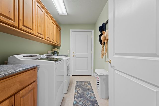 607 Saint Andrews Circle, Grove, OK 74344