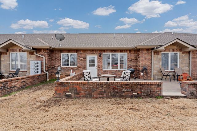 607 Saint Andrews Circle, Grove, OK 74344