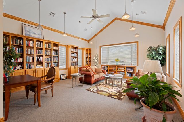 607 Saint Andrews Circle, Grove, OK 74344