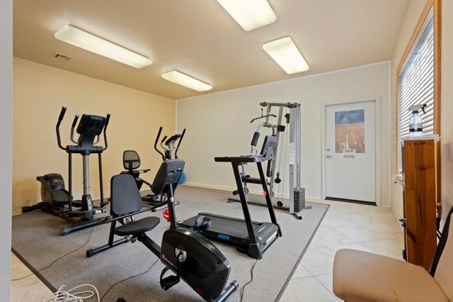 607 Saint Andrews Circle, Grove, OK 74344