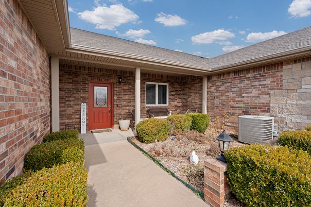 607 Saint Andrews Circle, Grove, OK 74344