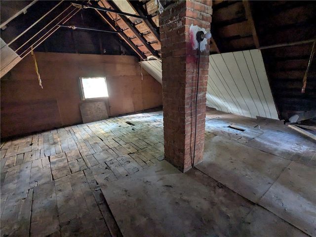 77 Roycroft Drive Drive, Rochester, NY 14621