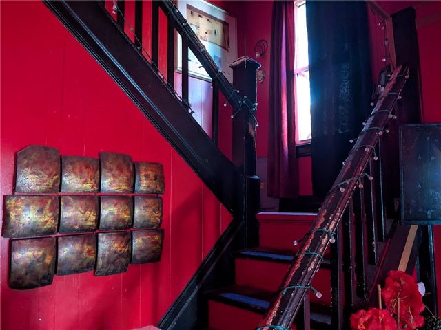 77 Roycroft Drive Drive, Rochester, NY 14621