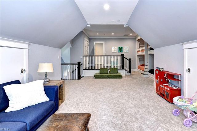 1753 Founders HL S, Williamsburg, VA 23185