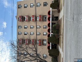 873 Main Street 3D, Hackensack, NJ 07601