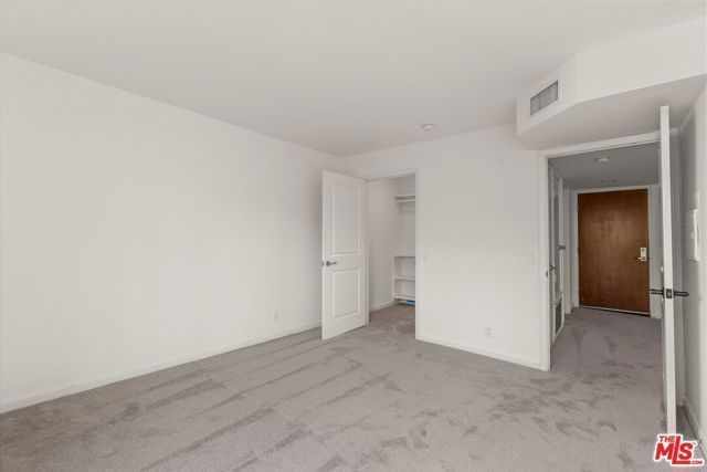 4702 Fulton Avenue 202, Sherman Oaks, CA 91423