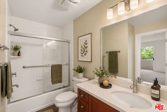 4702 Fulton Avenue 202, Sherman Oaks, CA 91423