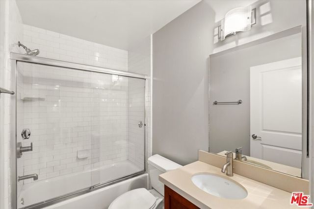 4702 Fulton Avenue 202, Sherman Oaks, CA 91423