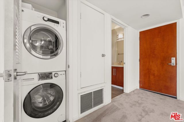 4702 Fulton Avenue 202, Sherman Oaks, CA 91423