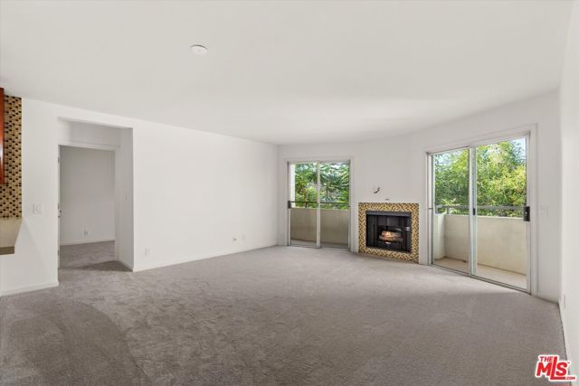 4702 Fulton Avenue 202, Sherman Oaks, CA 91423
