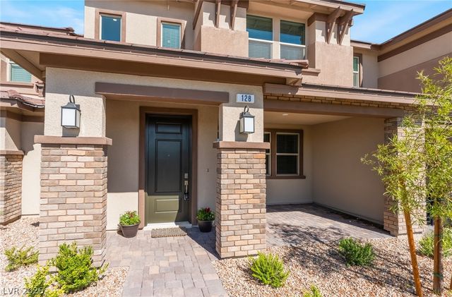128 Silver Run Lane, Las Vegas, NV 89138