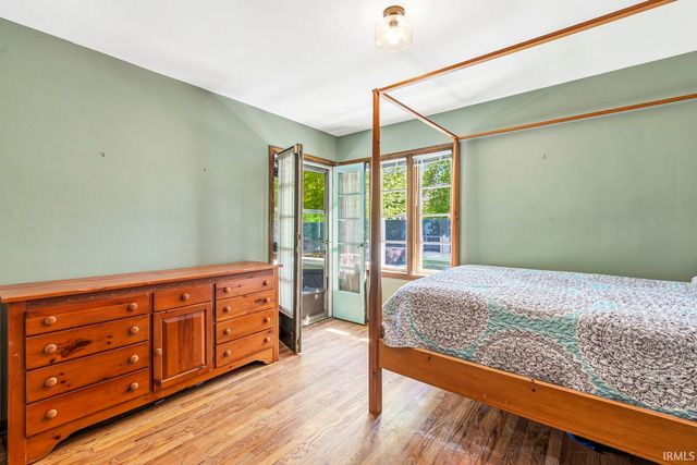 1821 College Street, South Bend, IN 46628