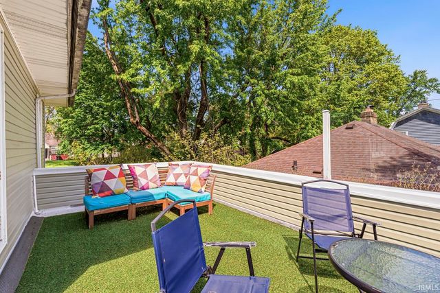 1821 College Street, South Bend, IN 46628