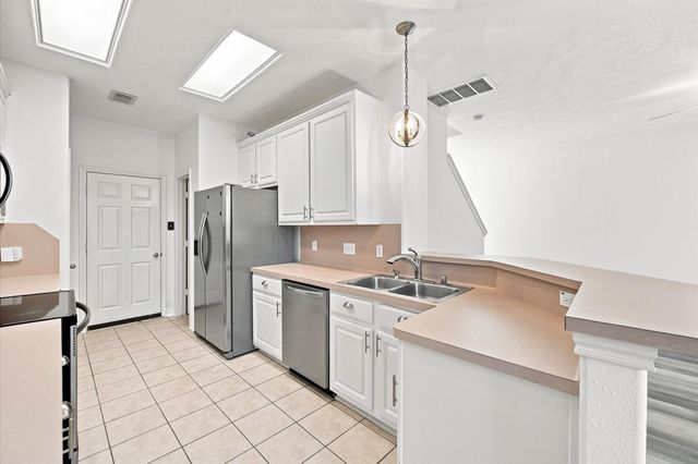 16122 Sandy Path Lane, Houston, TX 77084