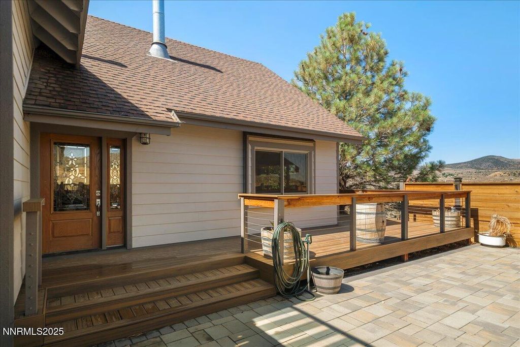 Image 13 of property listing at 6000 Winnemucca Ranch Road, Reno, NV 89510