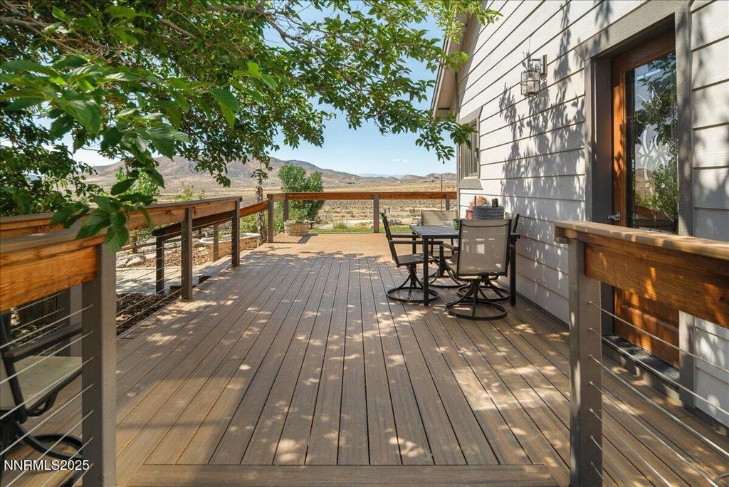 Image 6 of property listing at 6000 Winnemucca Ranch Road, Reno, NV 89510