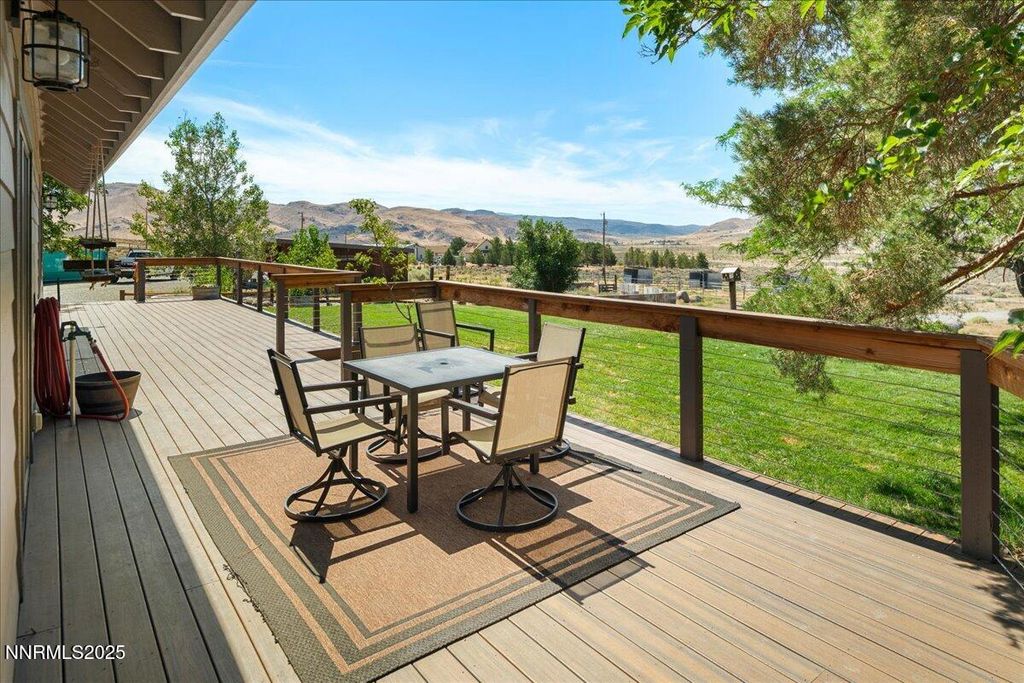 Image 7 of property listing at 6000 Winnemucca Ranch Road, Reno, NV 89510