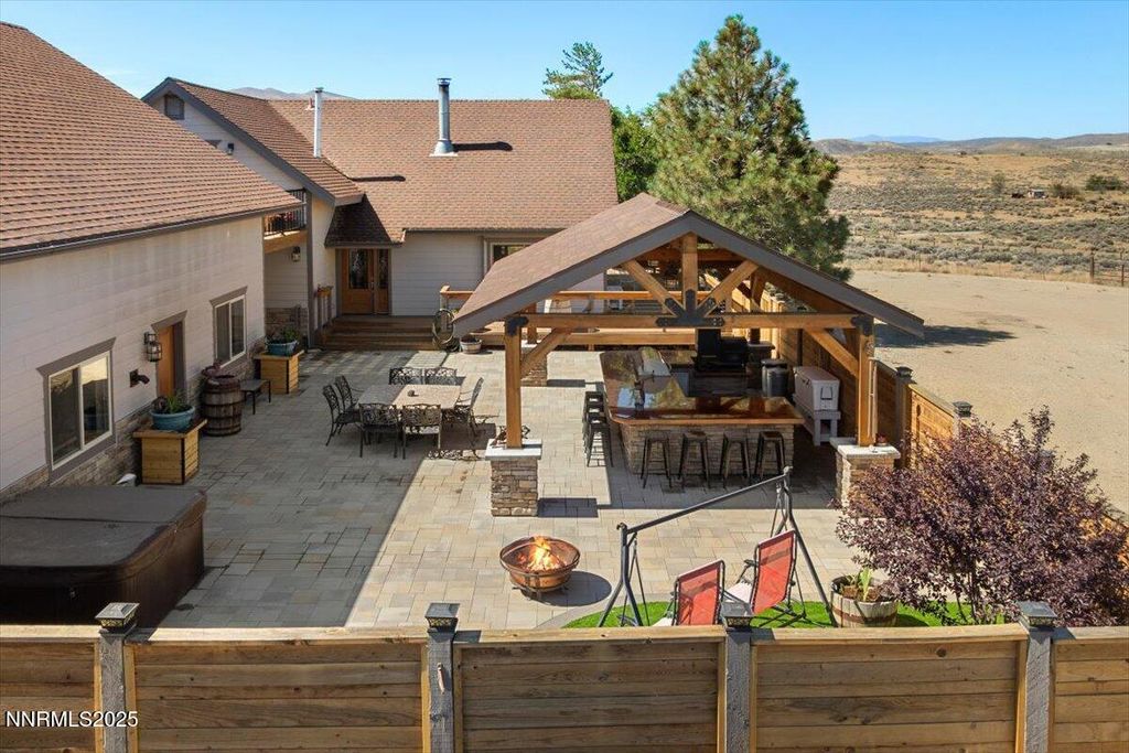 Image 9 of property listing at 6000 Winnemucca Ranch Road, Reno, NV 89510