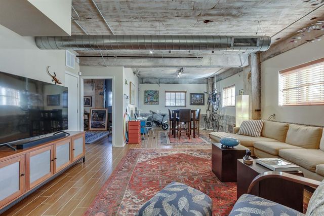 1209 N Harvey Avenue 102, Oklahoma City, OK 73103
