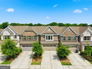 1162 Lanier Willow Path, Buford, GA 30518