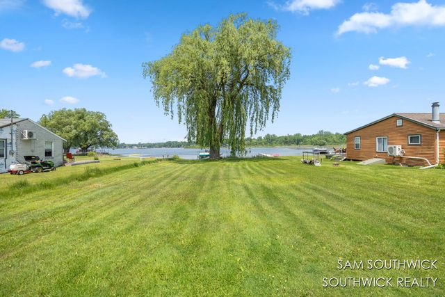 1034 Thompson Street, Stanton, MI 48888