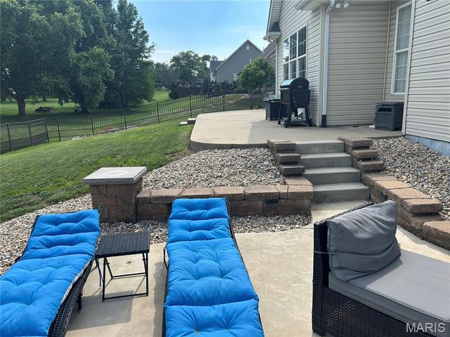 4607 Valleydale Road, Godfrey, IL 62035