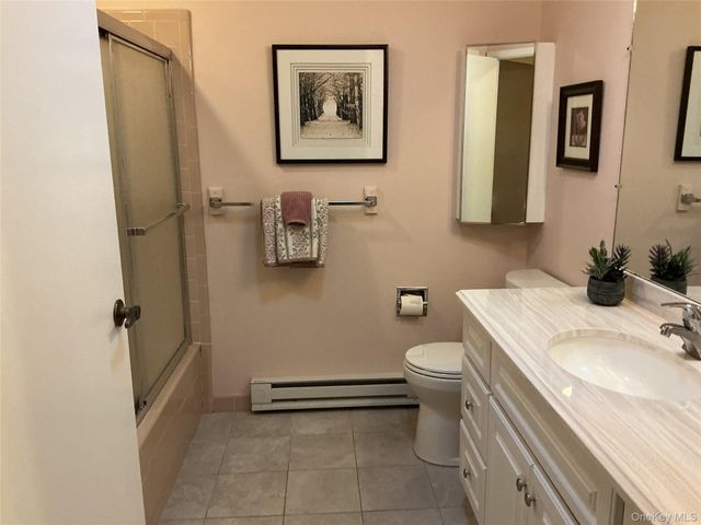 207 Woodbridge Drive B, Ridge, NY 11961