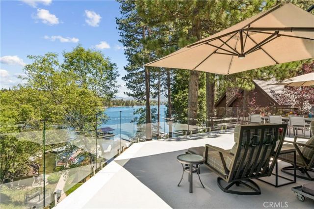 27720 Hamiltair Drive, Lake Arrowhead, CA 92352