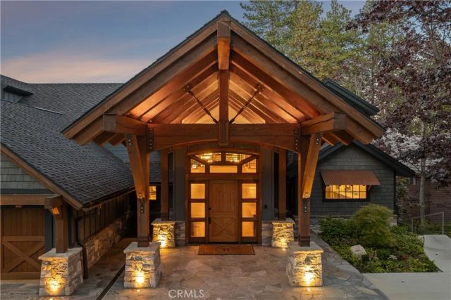 27720 Hamiltair Drive, Lake Arrowhead, CA 92352