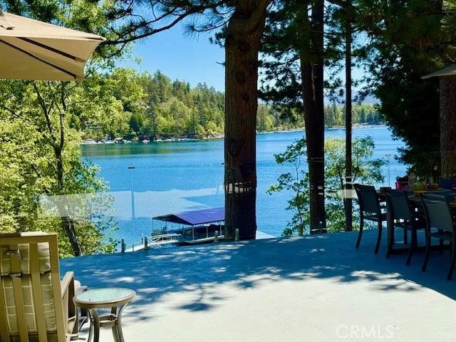 27720 Hamiltair Drive, Lake Arrowhead, CA 92352