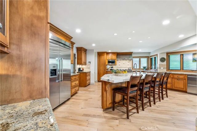 27720 Hamiltair Drive, Lake Arrowhead, CA 92352