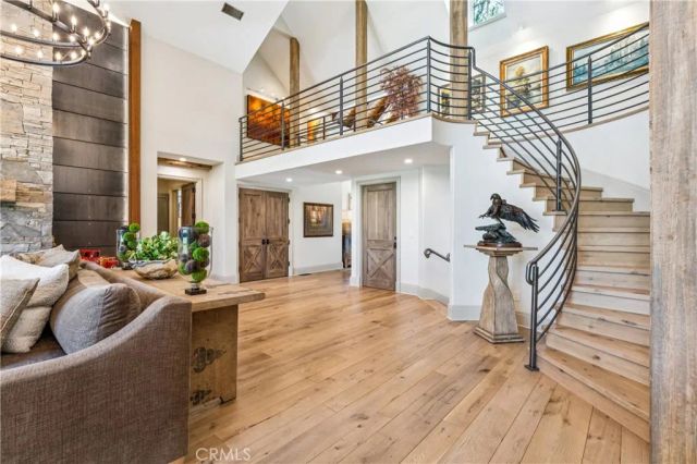 27720 Hamiltair Drive, Lake Arrowhead, CA 92352