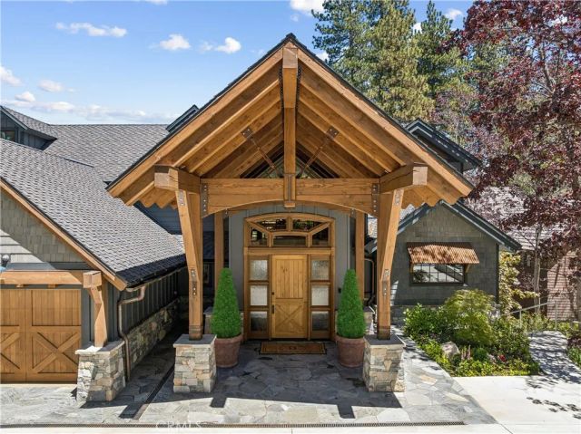 27720 Hamiltair Drive, Lake Arrowhead, CA 92352