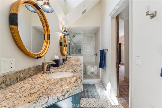 27720 Hamiltair Drive, Lake Arrowhead, CA 92352