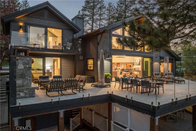 27720 Hamiltair Drive, Lake Arrowhead, CA 92352
