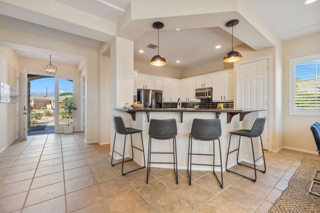 108 Francesca Court, Palm Desert, CA 92211