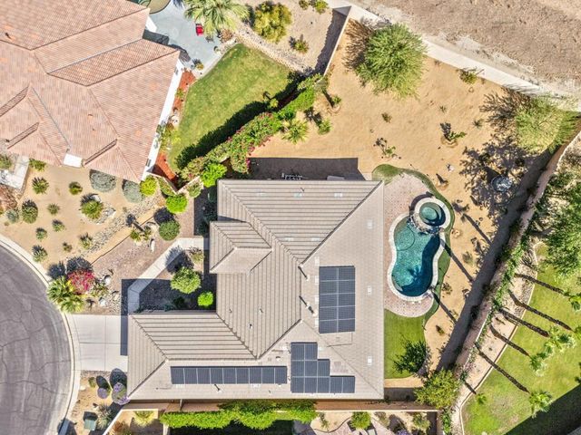 108 Francesca Court, Palm Desert, CA 92211