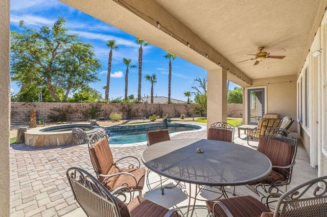 108 Francesca Court, Palm Desert, CA 92211
