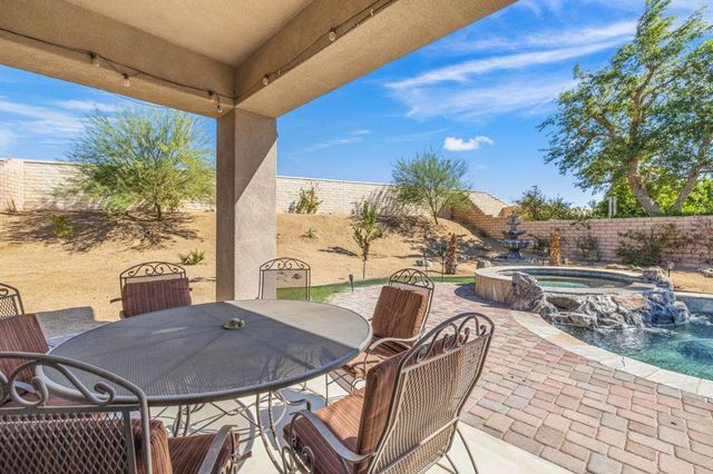 108 Francesca Court, Palm Desert, CA 92211