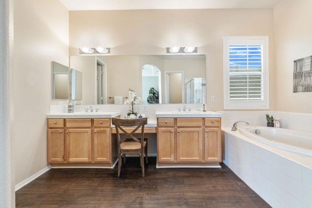 108 Francesca Court, Palm Desert, CA 92211