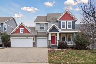 1056 Rosemary Circle, Chaska, MN 55318