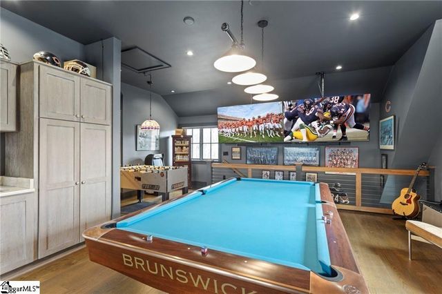 225 Saranac Drive, Sunset, SC 29685