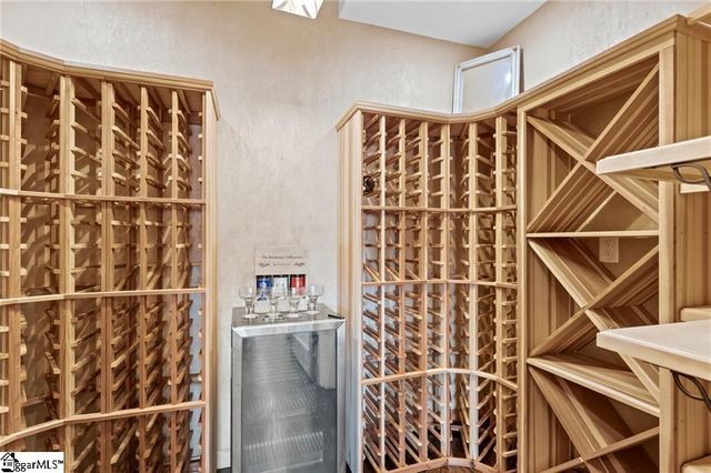 225 Saranac Drive, Sunset, SC 29685