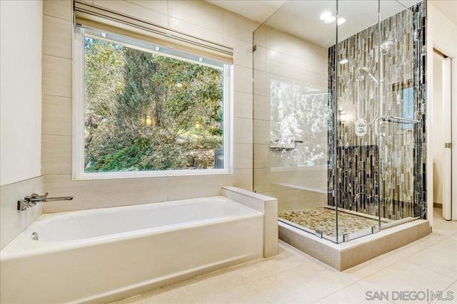 6157 Caminito Pan, San Diego, CA 92120