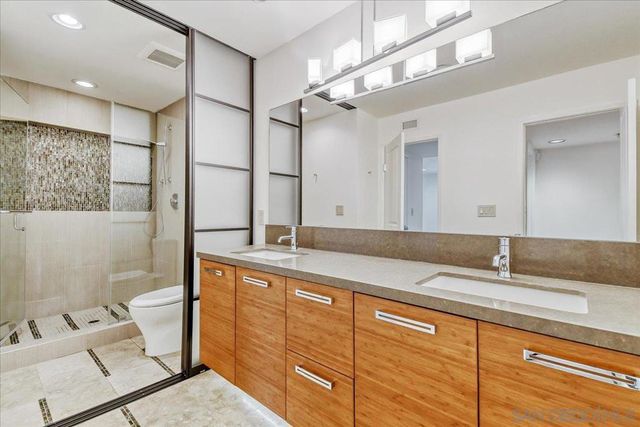 6157 Caminito Pan, San Diego, CA 92120